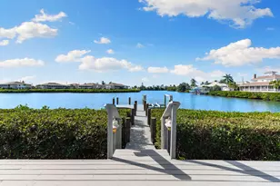 418 Panay Ave, Naples, FL 34113 - Photo 1