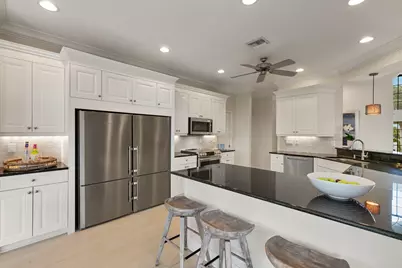 516 Spinnaker Drive, Marco Island, FL 34145 - Photo 13