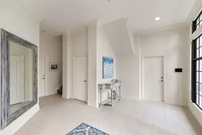 516 Spinnaker Drive, Marco Island, FL 34145 - Photo 3