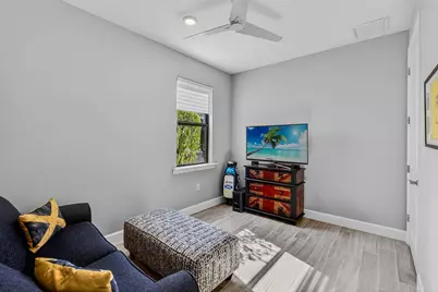 2723 Aviamar Circle, Naples, FL 34114 - Photo 17