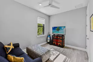 2723 Aviamar Cir, Naples, FL 34114 - Photo 17