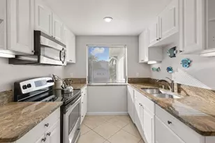 821 Palm St, Marco Island, FL 34145 - Photo 45