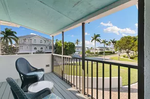 821 Palm St, Marco Island, FL 34145 - Photo 51