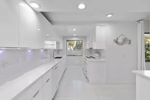 821 Palm St, Marco Island, FL 34145 - Photo 3