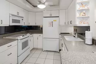 380 Seaview Ct, Marco Island, FL 34145 - Photo 7