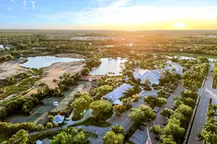 9002 Cascada Way, Naples, FL 34114 - Photo 37