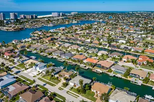 1148 Breakwater Ct, Marco Island, FL 34145 - Photo 45