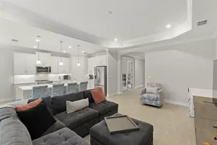 387 Grace Bay Ln, Naples, FL 34114 - Photo 7