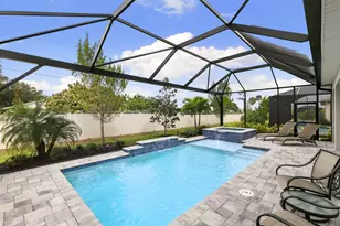 387 Grace Bay Ln, Naples, FL 34114 - Photo 29