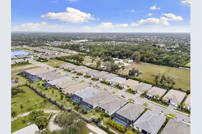 387 Grace Bay Lane, Naples, FL 34114 - Photo 33