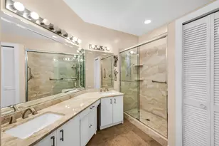 3755 Fieldstone Blvd, Naples, FL 34109 - Photo 9