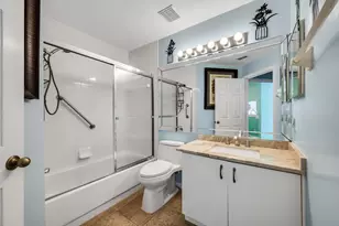 3755 Fieldstone Blvd, Naples, FL 34109 - Photo 11