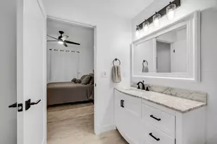 4620 St Croix Ln, Naples, FL 34109 - Photo 15