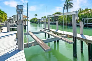 144 San Salvador St, Naples, FL 34113 - Photo 3