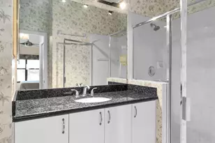 290 Newport Dr, Naples, FL 34114 - Photo 13