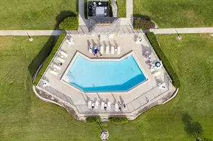 750 W Elkcam Cir, Marco Island, FL 34145 - Photo 29