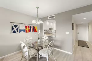 750 W Elkcam Cir, Marco Island, FL 34145 - Photo 11