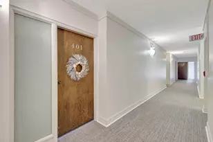 60 Pelican Street W, Naples, FL 34113 - Photo 5