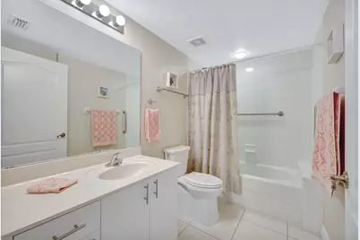 7842 Regal Heron Circle #204, Naples, FL 34104 - Photo 17