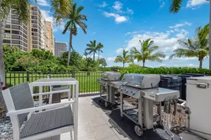 140 Seaview Ct, Marco Island, FL 34145 - Photo 19