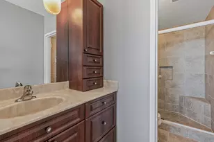 140 Seaview Ct, Marco Island, FL 34145 - Photo 9