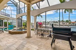 689 Rockport Ct, Marco Island, FL 34145 - Photo 37