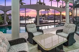 689 Rockport Ct, Marco Island, FL 34145 - Photo 43