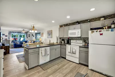 731 W Elkcam Circle #B114, Marco Island, FL 34145 - Photo 5