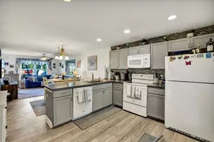 731 W Elkcam Cir, Marco Island, FL 34145 - Photo 5