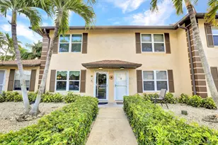 731 W Elkcam Cir, Marco Island, FL 34145 - Photo 17