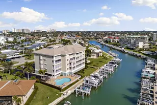 907 Panama Ct, Marco Island, FL 34145 - Photo 35