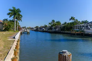 121 Channel Ct, Marco Island, FL 34145 - Photo 31