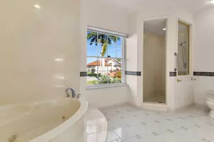 121 Channel Ct, Marco Island, FL 34145 - Photo 17