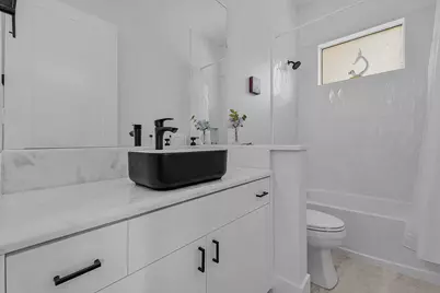 2499 Pine Street, Naples, FL 34112 - Photo 11