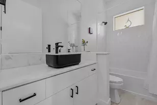 2499 Pine St, Naples, FL 34112 - Photo 11