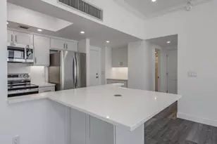 180 Seaview Ct, Marco Island, FL 34145 - Photo 13