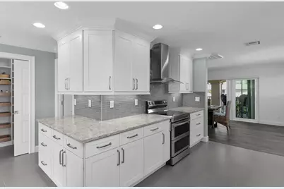 1020 Swallow Avenue #302, Marco Island, FL 34145 - Photo 13