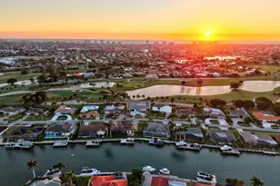 356 Nassau Ct, Marco Island, FL 34145 - Photo 13