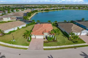 14685 Kelson Cir, Naples, FL 34114 - Photo 31