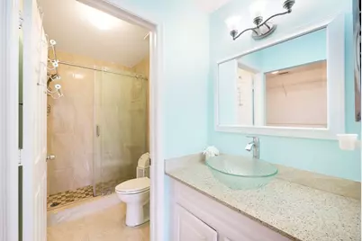 192 Furse Lakes Circle #H11, Naples, FL 34104 - Photo 13