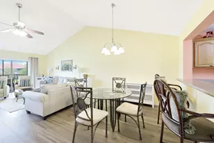 192 Furse Lakes Cir, Naples, FL 34104 - Photo 7