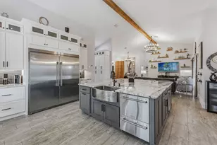 123 Newport Dr, Naples, FL 34114 - Photo 11