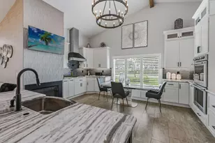 123 Newport Dr, Naples, FL 34114 - Photo 9