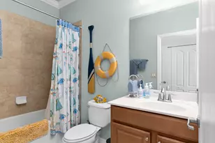 3907 Treasure Cove Cir, Naples, FL 34114 - Photo 17