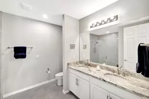 14863 Edgewater Cir, Naples, FL 34114 - Photo 11