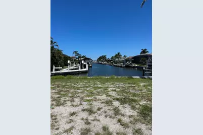 930 Goldenrod Avenue #6, Marco Island, FL 34145 - Photo 3