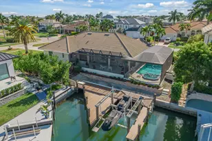 200 Windbrook Ct, Marco Island, FL 34145 - Photo 29