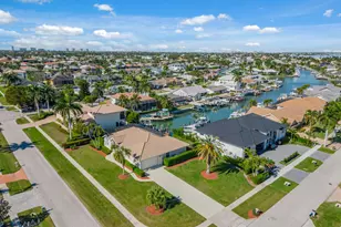 200 Windbrook Ct, Marco Island, FL 34145 - Photo 31