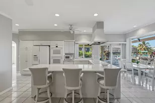 200 Windbrook Ct, Marco Island, FL 34145 - Photo 11