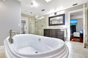 610 Partridge Ct, Marco Island, FL 34145 - Photo 15